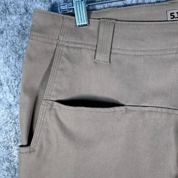 5.11 Tactical Edge Chino Pants Mens 32x30 Beige Straight Workwear - Picture 5 of 13
